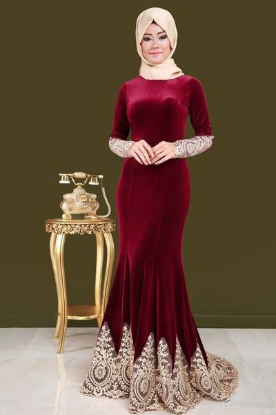 Burgundy Saudi Arabic Mermaid Evening Dresses High Neck Long Sleeves Velour Gold Lace Applique Formal Gown Plus Size