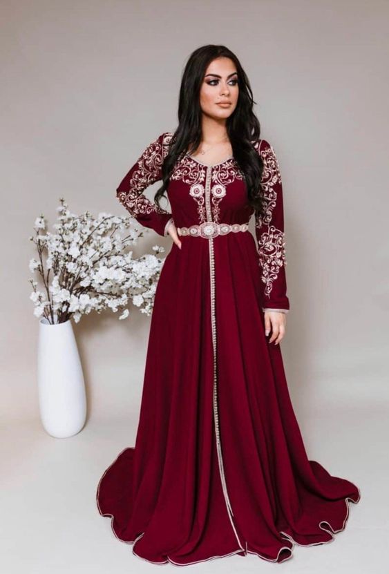 Morocco Caftan Evening Dresses V Neck 3D Flowers Outfit Dubai Prom Dress Velvet Long Sleeve Formal Evening Party Dress