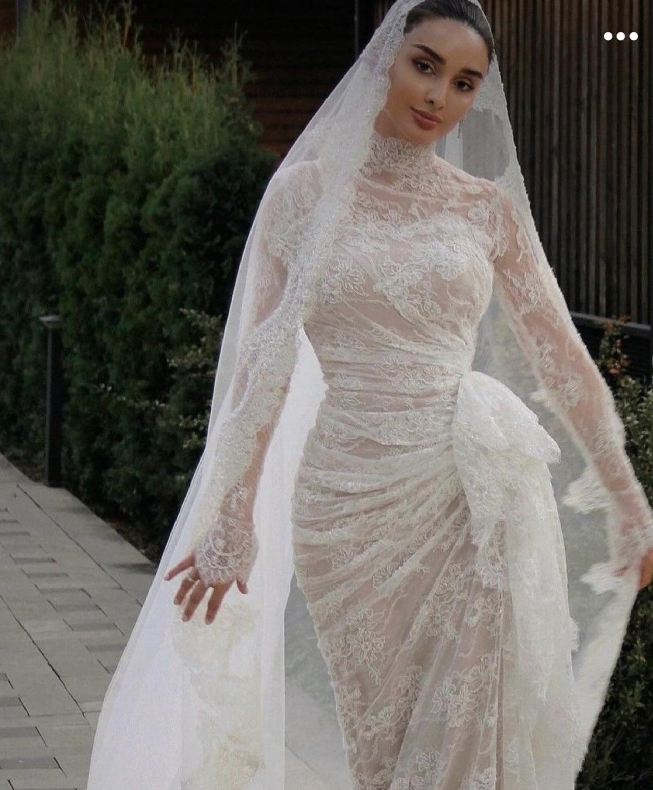 Vintage Mermaid Long Sleeves Wedding Dresses High Neck Lace Pleated Bridal Gowns Floor Length Elegant Wedding Party Dresses