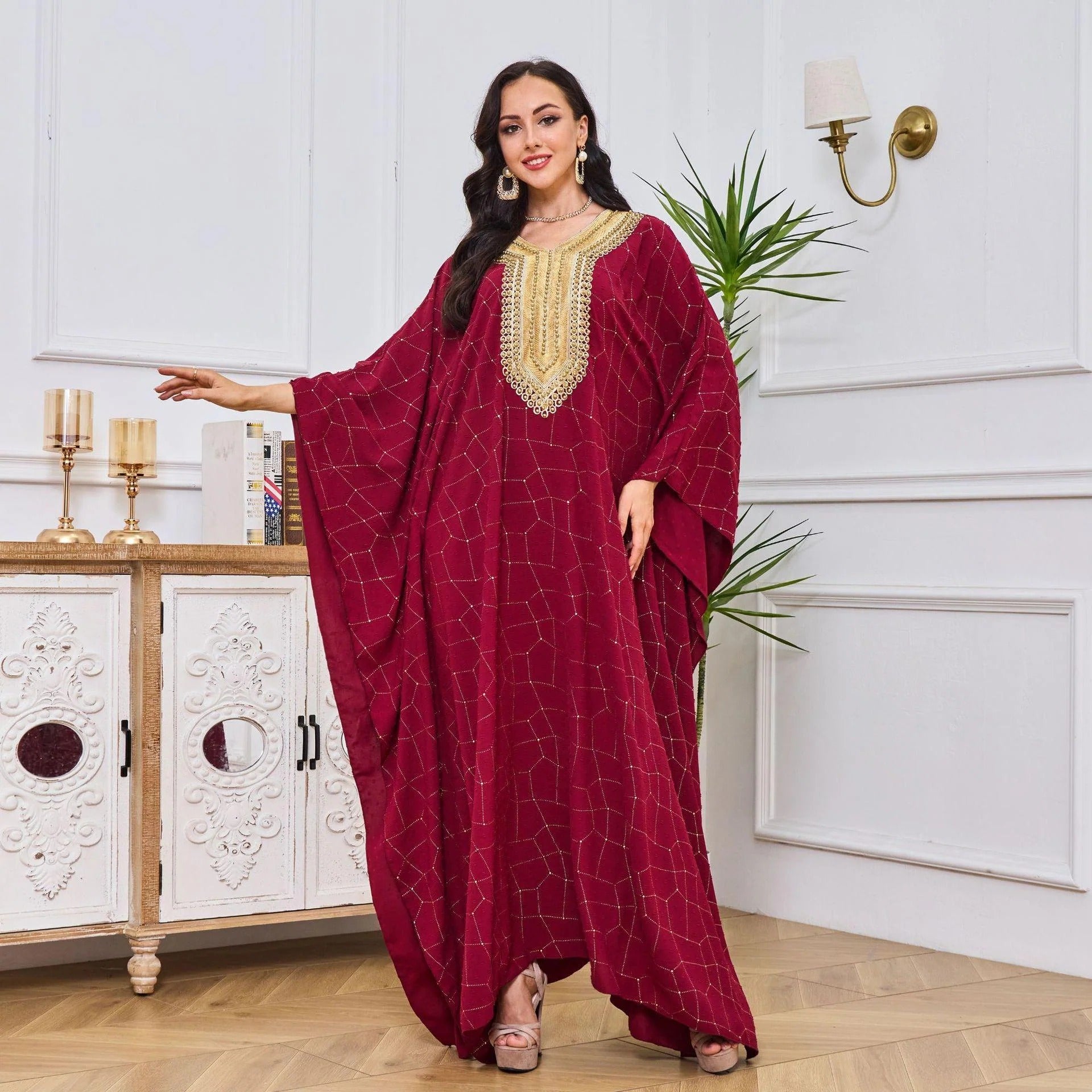 Fashion Long Dress Dubai Abayas For Female Beading Batwing Sleeve V-Neck Belted Clothing Elegant Muslim Costumes Woman