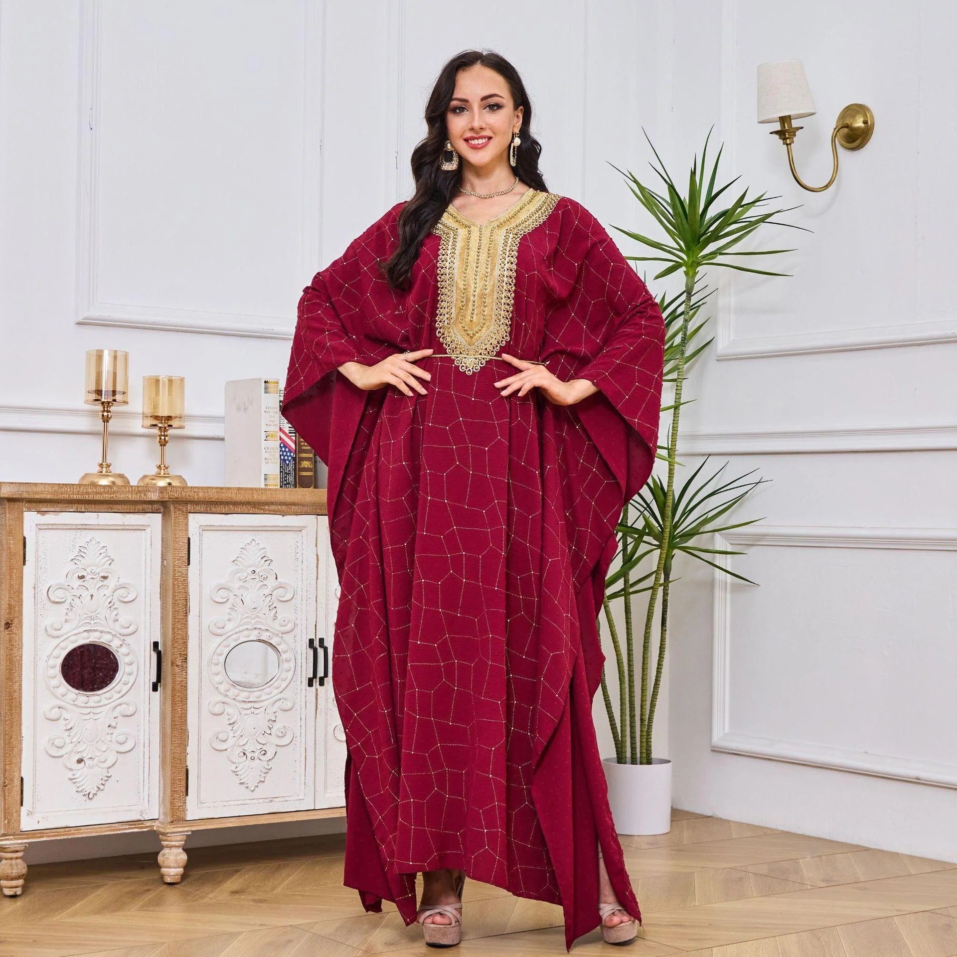 Fashion Long Dress Dubai Abayas For Female Beading Batwing Sleeve V-Neck Belted Clothing Elegant Muslim Costumes Woman