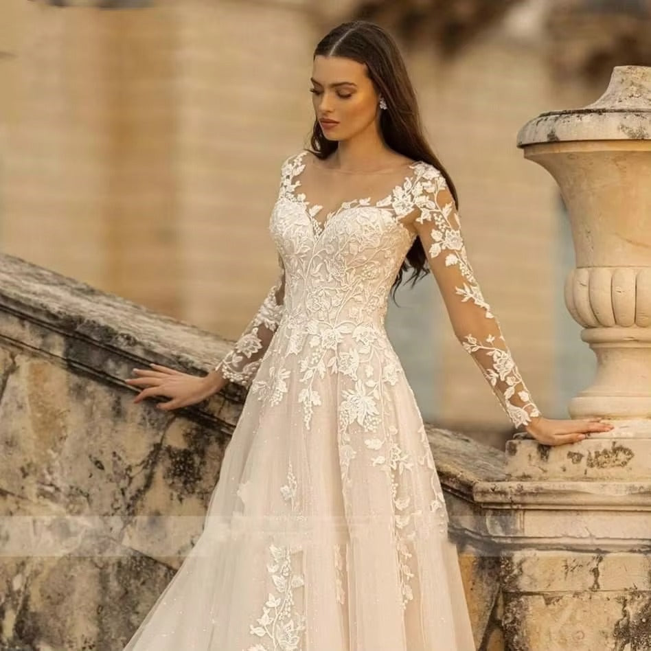 Modern Charming Scoop Neck A-Line Tulle Wedding Dresses Vintage Lace Up Appliques Bride Gowns Elegant Long Sleeve Robe De Mariee