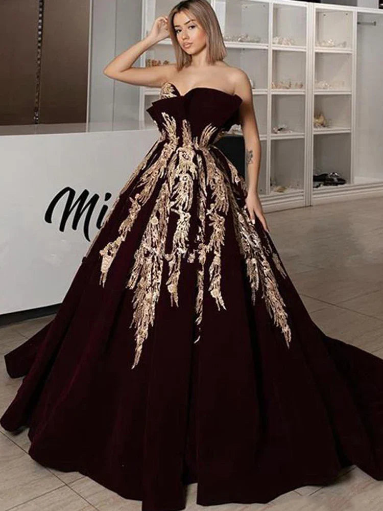 Caftan Evening Dress Burgundy Velvet A Line Prom Dresses Arabic Gold Lace Applique Ruched Dubai Formal Party Gowns Burgundy