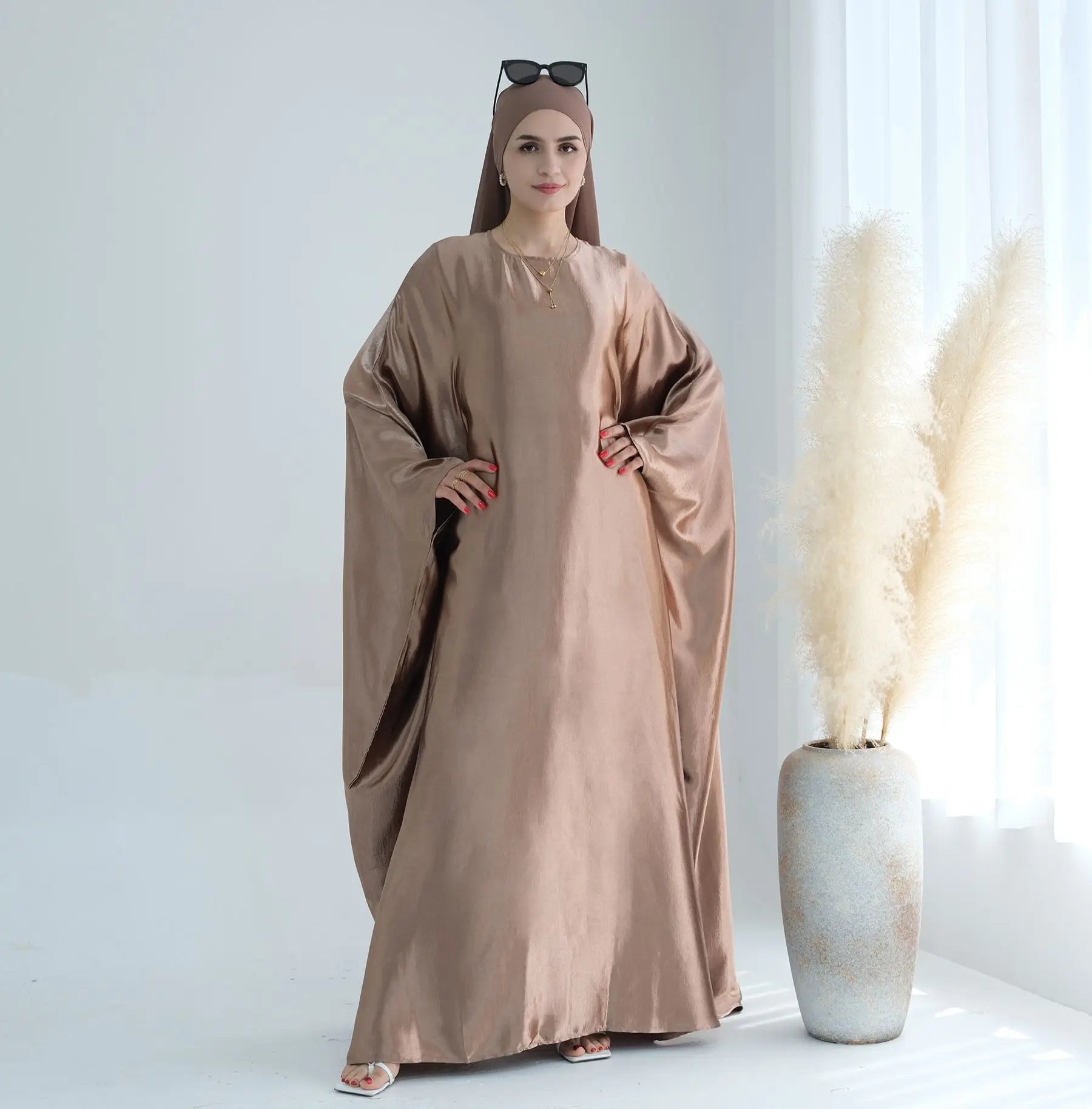 Kaftan Dubai Luxury Shiny Satin Evening Party Abaya Dress Muslim Women Islamic Clothing Caftan Turkish Ramadan Eid Moroccan Coffee and Scarf