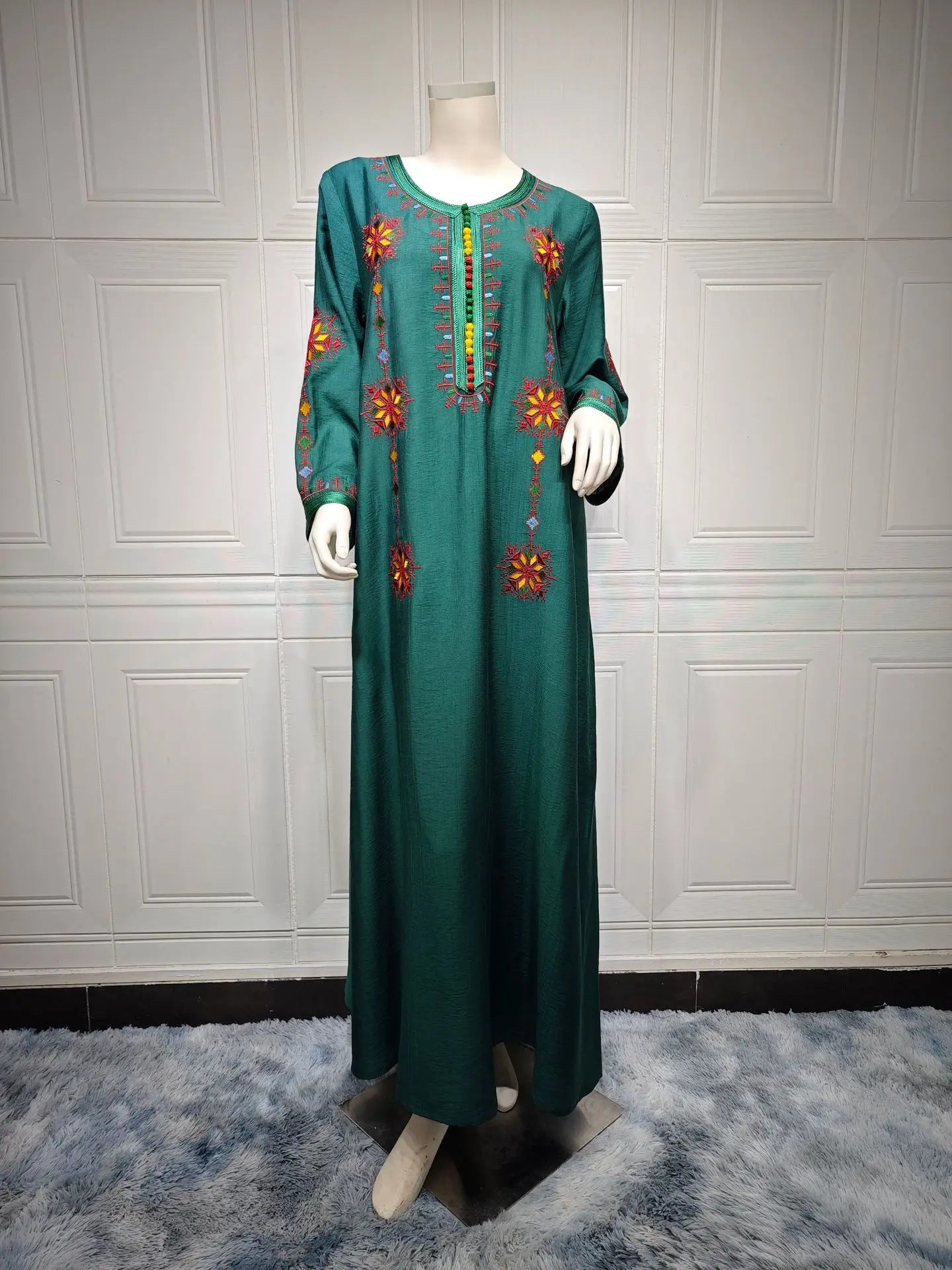 Muslim Women's Robe Embroiled Abaya Dress Dubai Abaya Clothes Islam Dress Casual Luxury Vestidos Femenino Robe Spring Fashion green