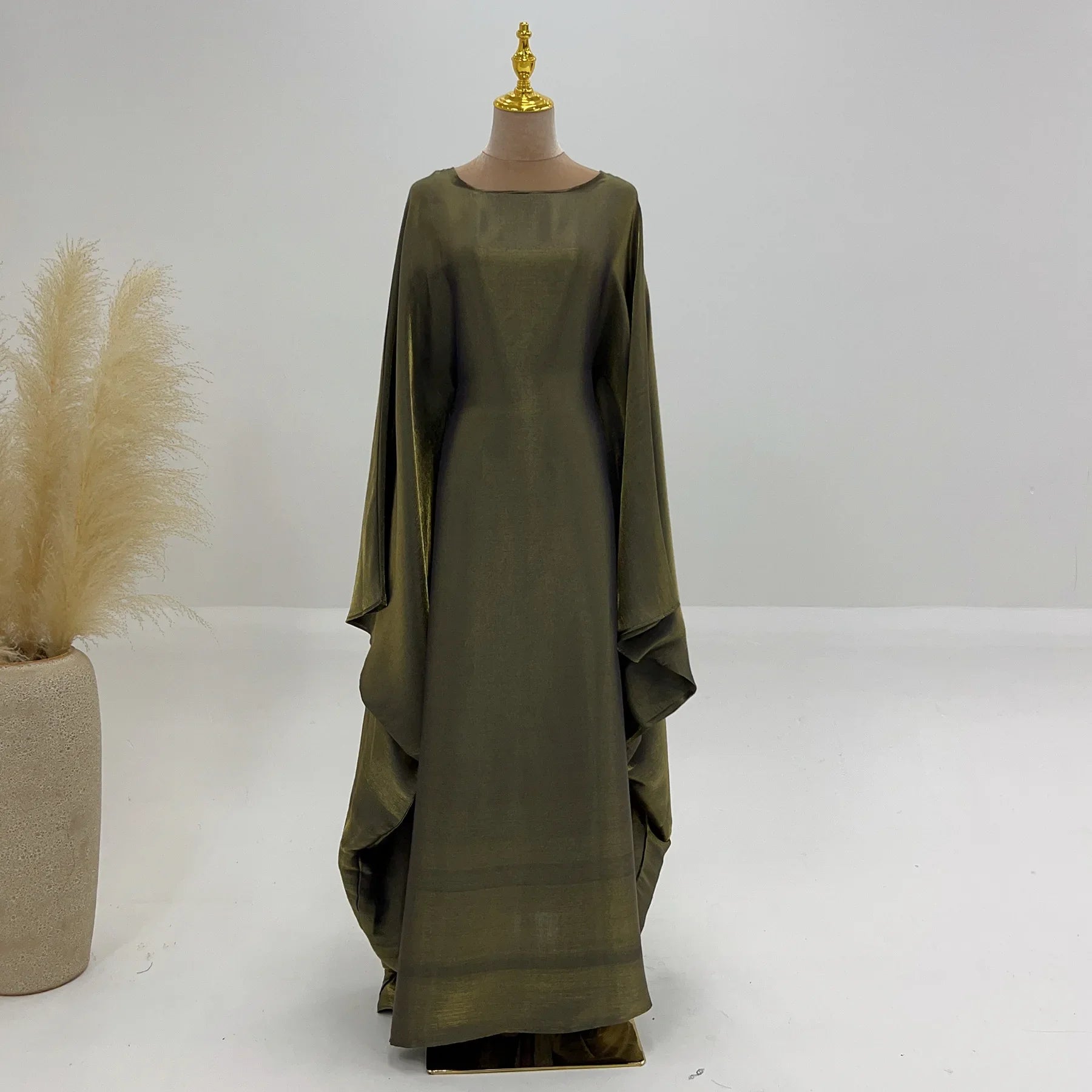 Abaya Women Ramadan Shiny Dubai Muslim Dress Female Bat Sleeve Loose Robe Eid Djellaba Jalabiya Turkey Prayer Gown Arabic Kaftan 10 Army Green