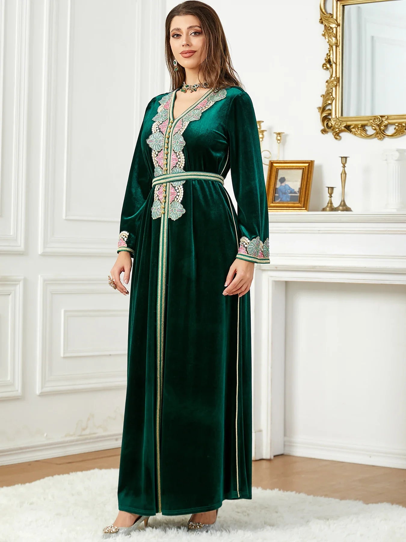 Winter Abaya Floral Appliques Velour Belted Arabic Dress Dubai Moroccan Islam Clothing Evening Party Muslim Women Kaftan Ramadan