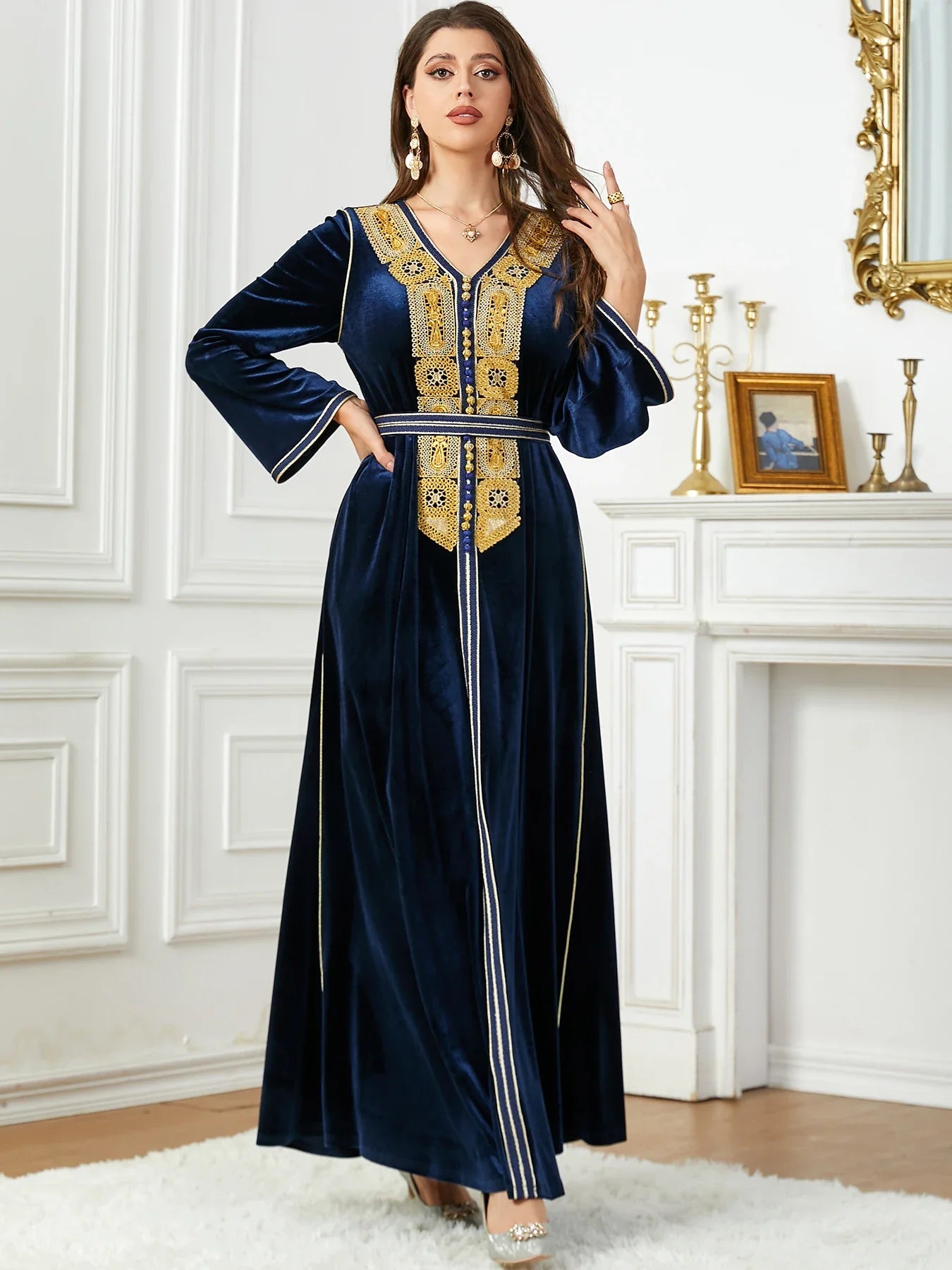 Velour Winter Abaya Gold Appliques Moroccan Caftan Casual Dubai Belted Arabic Dress Islamic Clothing Muslim Women Ramadan Eid