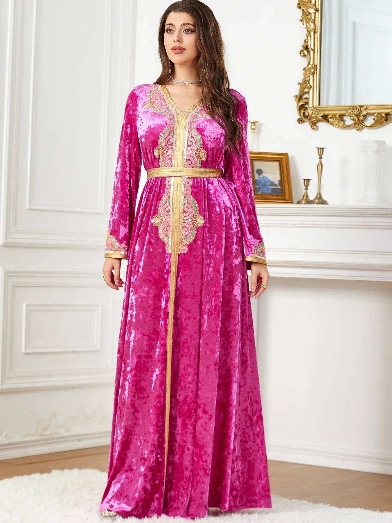 Velour Kaftan Dress Dubai Moroccan Arabic Evening Party Gown Winter Abaya Islamic Clothing Embroidery Appliques Muslim Women