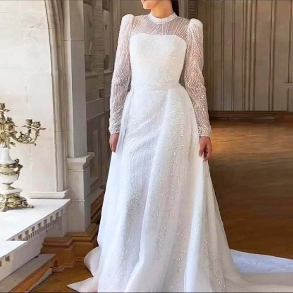 Elegant White Muslim Lace Wedding Dresses Long Sleeve HIGH Neck Shoulder Pad Evening Gowns Sheer See Through Islamic Dress Bride Picture Color