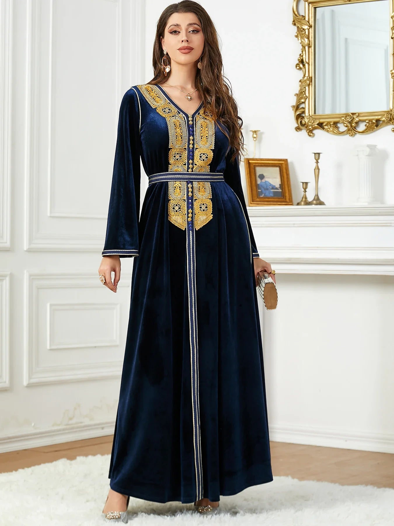 Velour Winter Abaya Gold Appliques Moroccan Caftan Casual Dubai Belted Arabic Dress Islamic Clothing Muslim Women Ramadan Eid