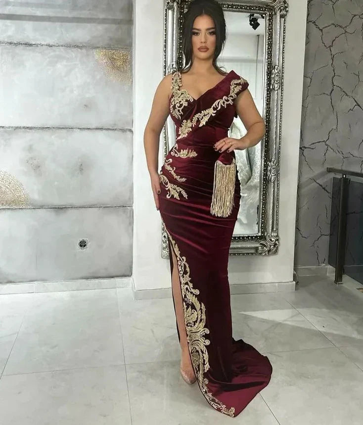 Royal Bue Sexy Side Spilt Velour Lace Caftan Evening Dresses Gold Lace Appliques Sleeveless Women Party Gowns Burgundy