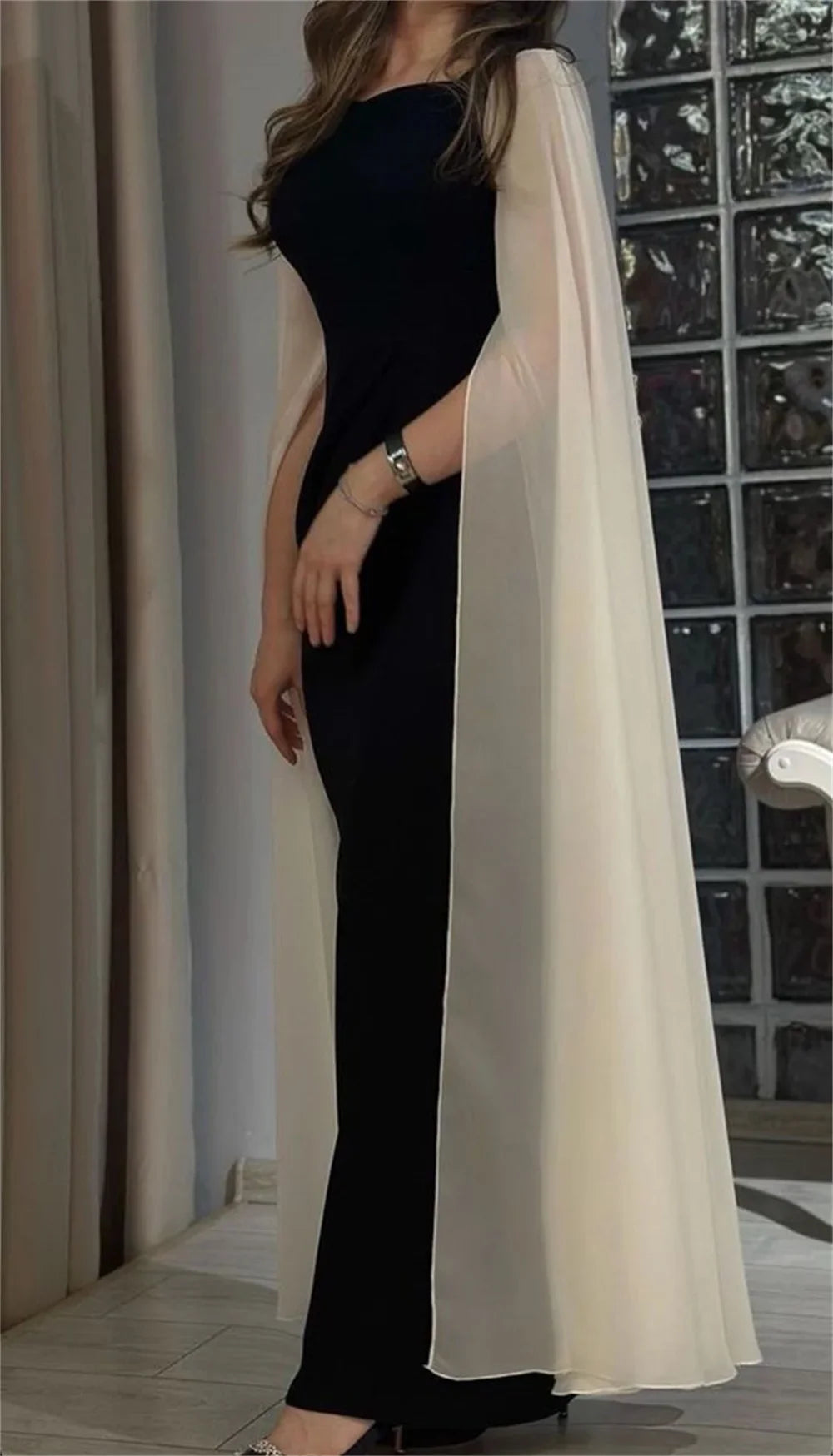 Elegant Champagne Cape Sleeve Mermaid Evening Dress Black Trumpet Prom Dress Gentle Party Dress فساتين مناسبة رسمية