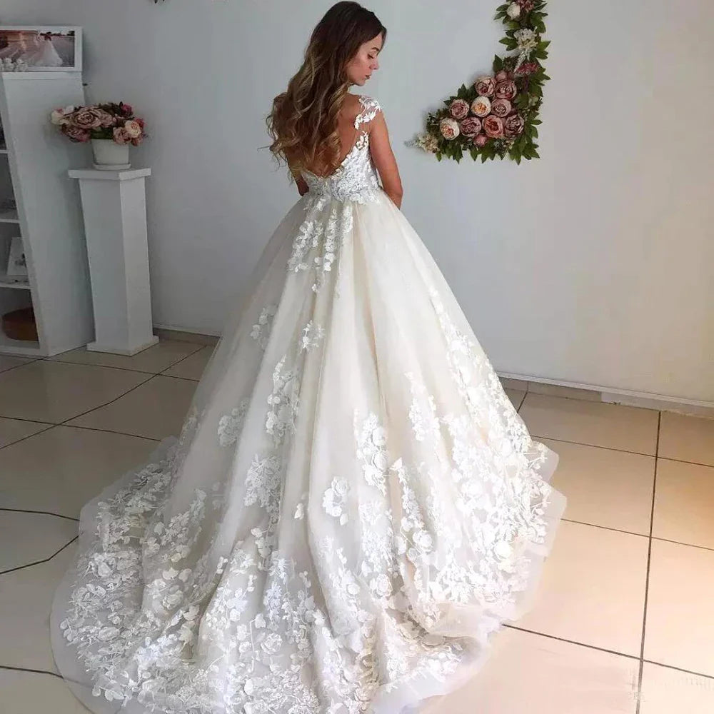 O Neck Ball Gown Wedding Dresses For Women Lace Bodice Sleeveless Court Train Bridal Dresses Vestido De Novia Robe