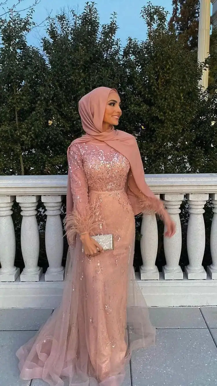 Muslim Pink Mermaid Evening Dresses for Women Long Sleeves Feathers Sequined Lace Hijab Soiree Formal Occasion Dress Pink