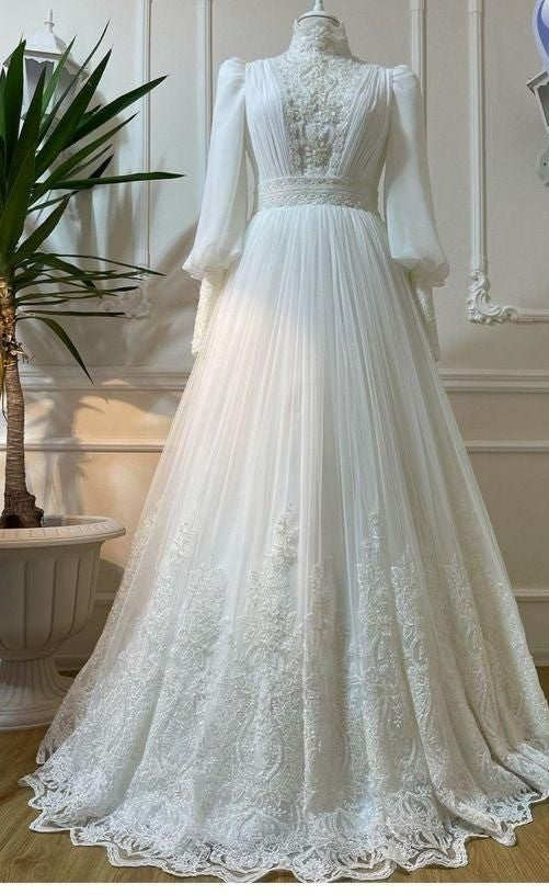 Long Sleeves Lace Wedding Dresses Appliques Muslim Bridal Gown Robe De Mariee High Neck Bride Dress For Women