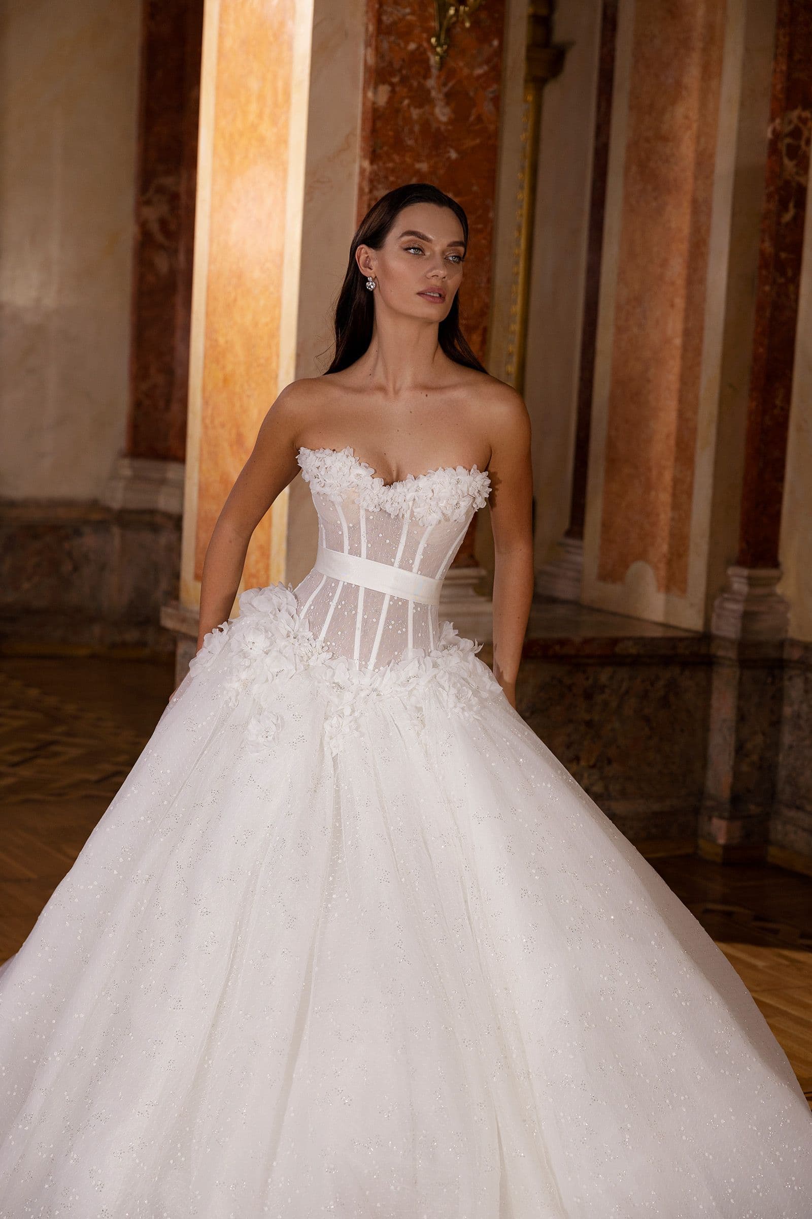 Strapless Glitter Princess Wedding Dresses Women Sleeveless Flowers Bride Sexy Bridal Gown Vestido