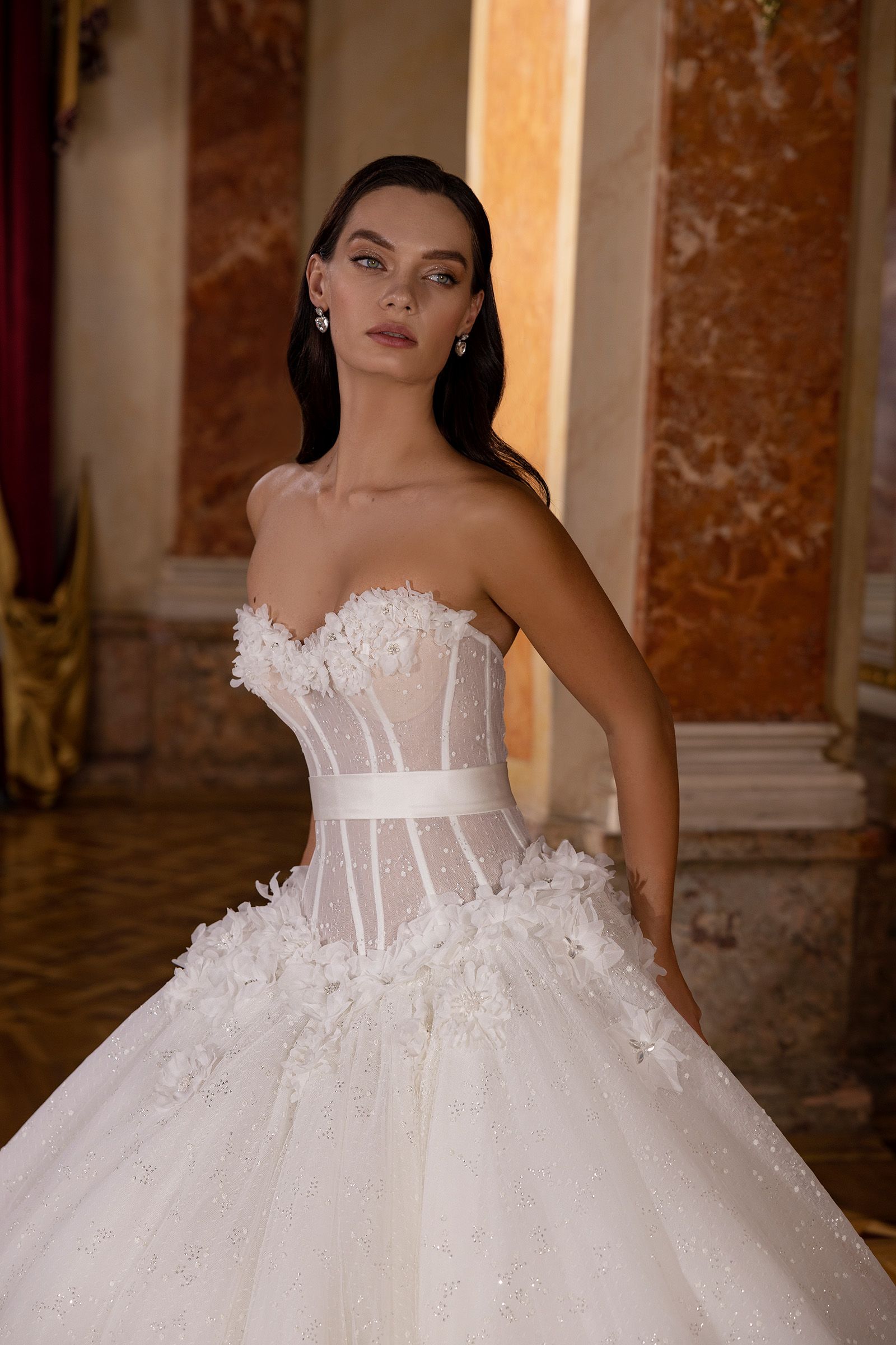 Strapless Glitter Princess Wedding Dresses Women Sleeveless Flowers Bride Sexy Bridal Gown Vestido