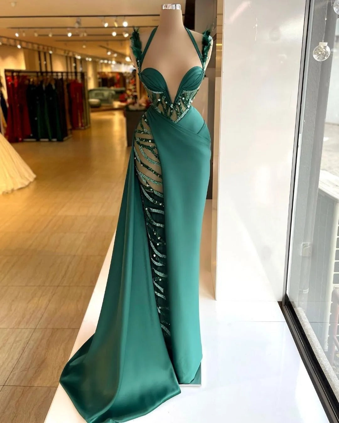 Luxury Ball Evening Dress Mermaid Sexy V-neck feather sequin Wrap hip with floor-length Skirt Dress Cocktail Party Formal dress